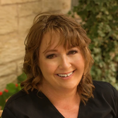 Chiropractic Kerrville TX Rebecca Meet the Team